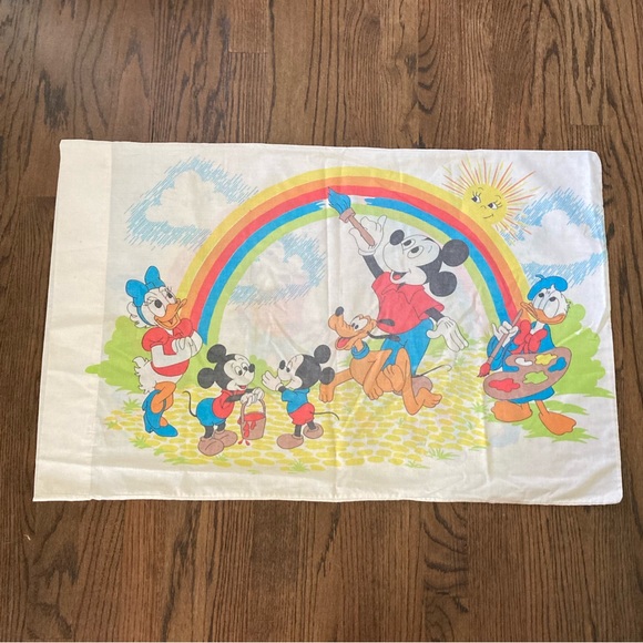 Vintage 80's Disney Mickey Rainbow Standard Pillowcase - Picture 6 of 9